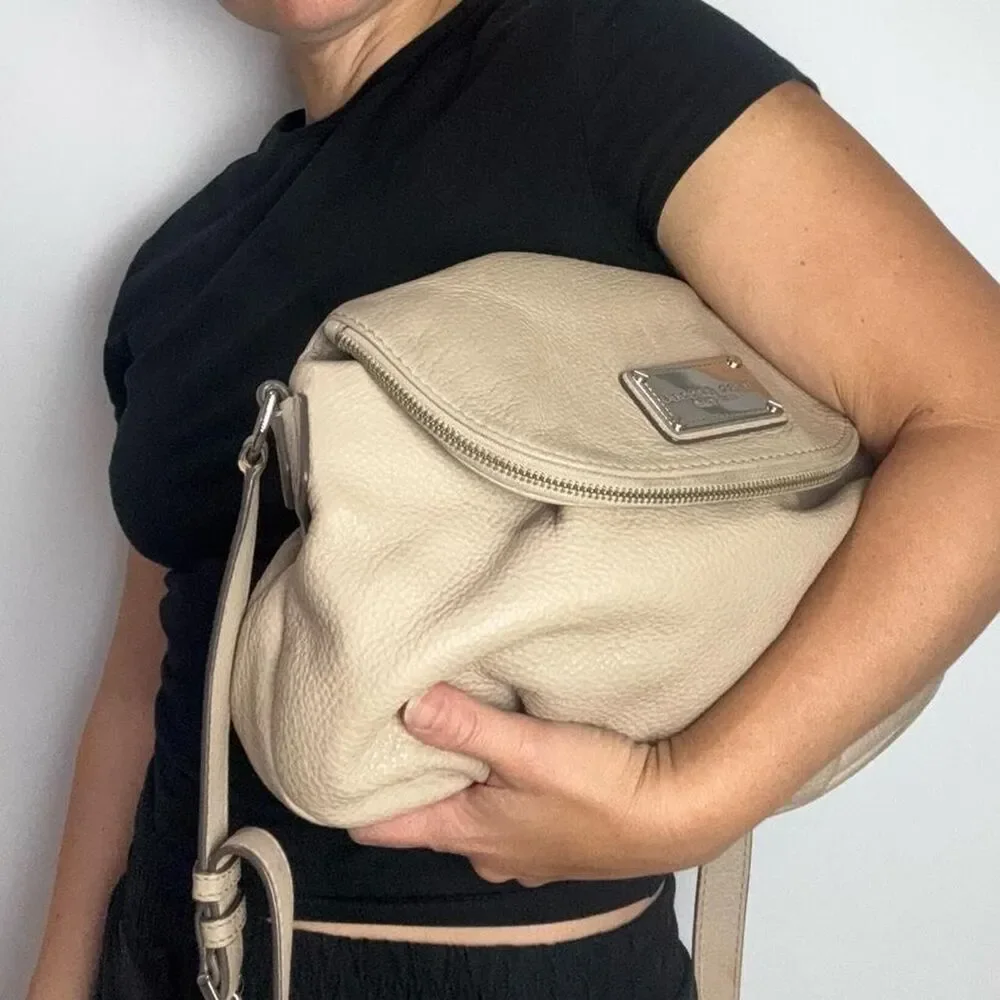 Marc-jacobs Women's Cream and Tan Bag